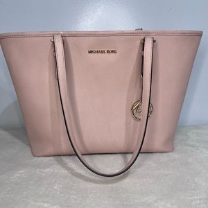 Micheal Kors | Jet Set Travel Large Bag